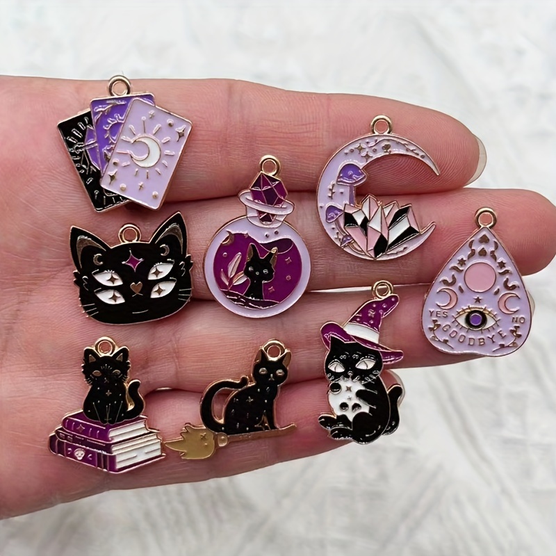 Jewelry Making Guide Book - 8 Gilded Cat Charms for Jewelry