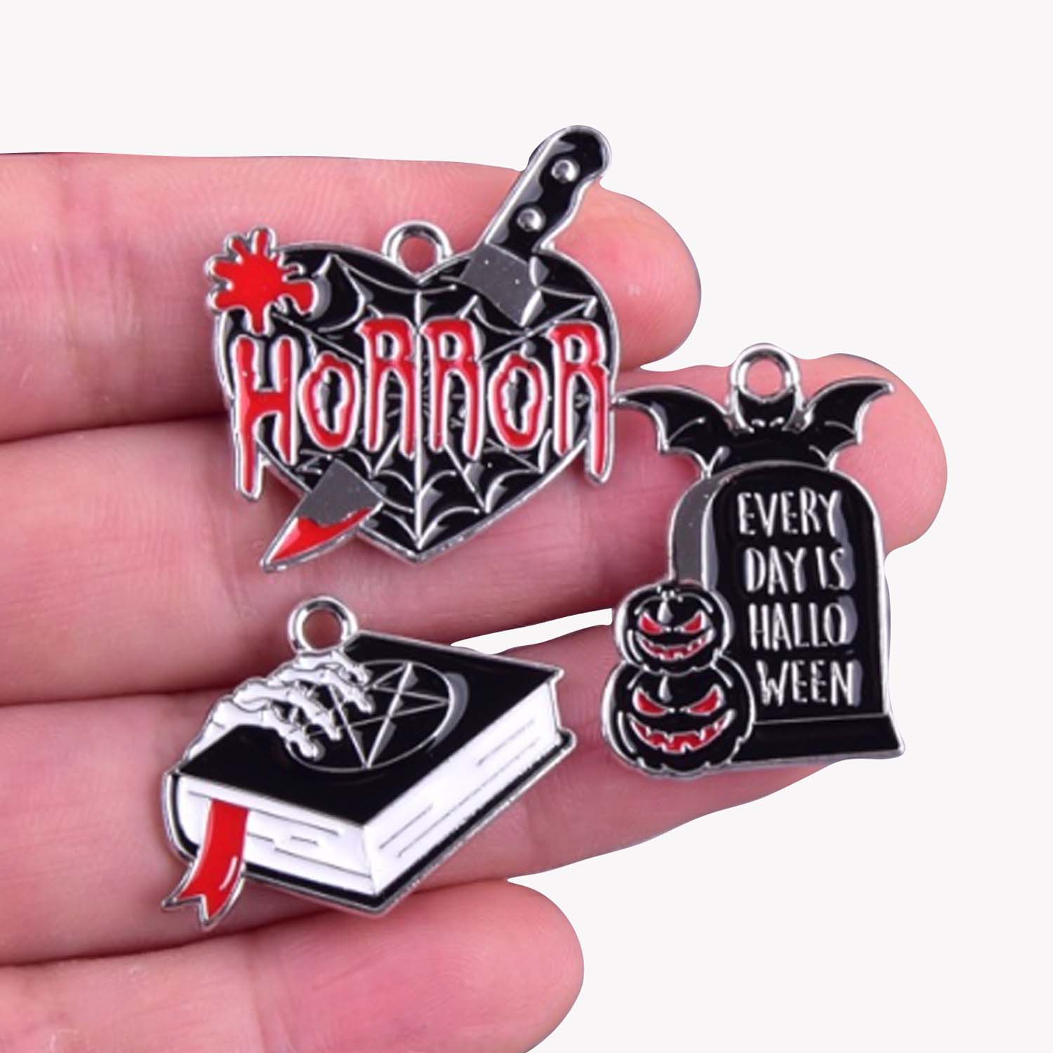 6/10pcs Horror Halloween Decor - Jewelry Making Guide Book review and price